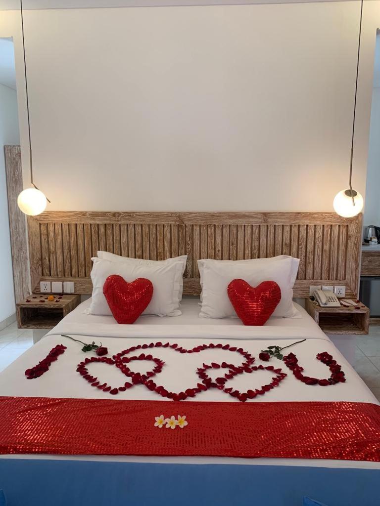 Le Cielo Romantic Villas By Maviba Seminyak Buitenkant foto